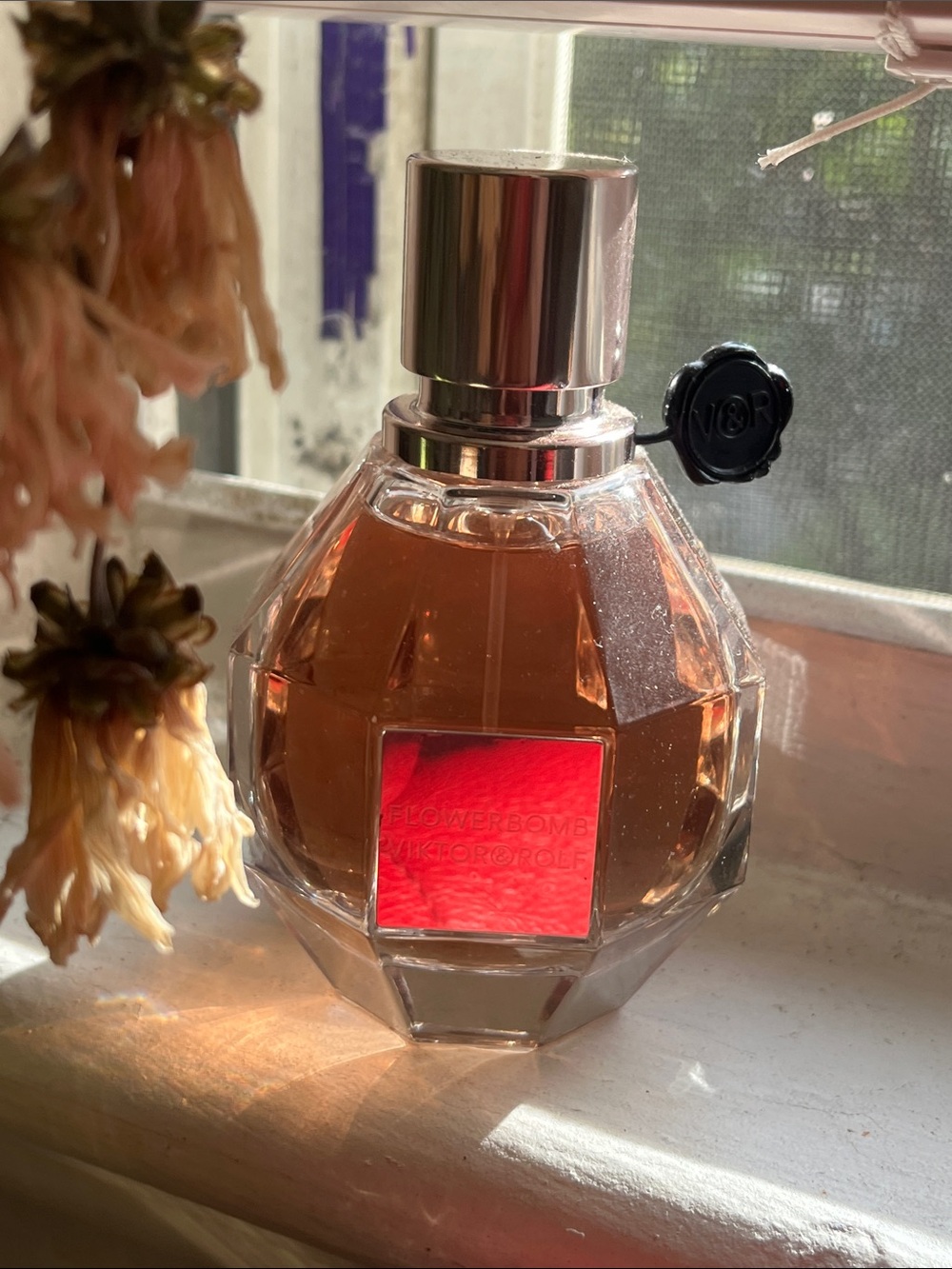 Viktor & Rolf Flower Bomb Perfume 💣 ~ 50 ml